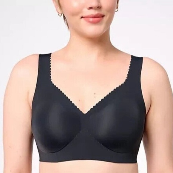 Evelyn & Bobbie Other - Evelyn & Bobbie Evelyn Seamless Wirefree Bra in Black Onyx size 3XL